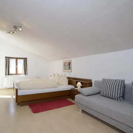 Familia Apartment Bartholomaeberg